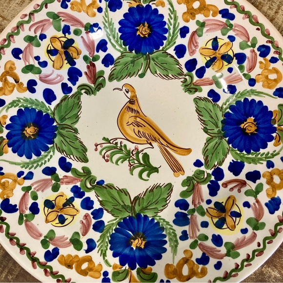 Majolica Wall Hanging 12 1/4” Bird & Flowers Hand Painted El Caballo Cojo Madrid - Picture 2 of 16